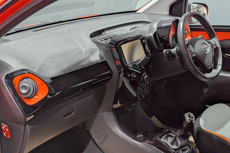 Toyota AYGO 1.0 VVT-i x-cite Hatchback 5dr Petrol Manual Euro 5 Euro 5 (68 ps) - U306