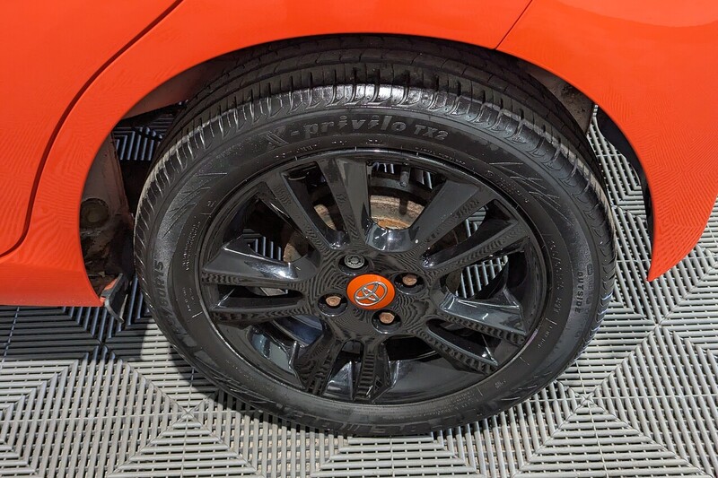 Toyota AYGO 1.0 VVT-i x-cite Hatchback 5dr Petrol Manual Euro 5 Euro 5 (68 ps) - U306