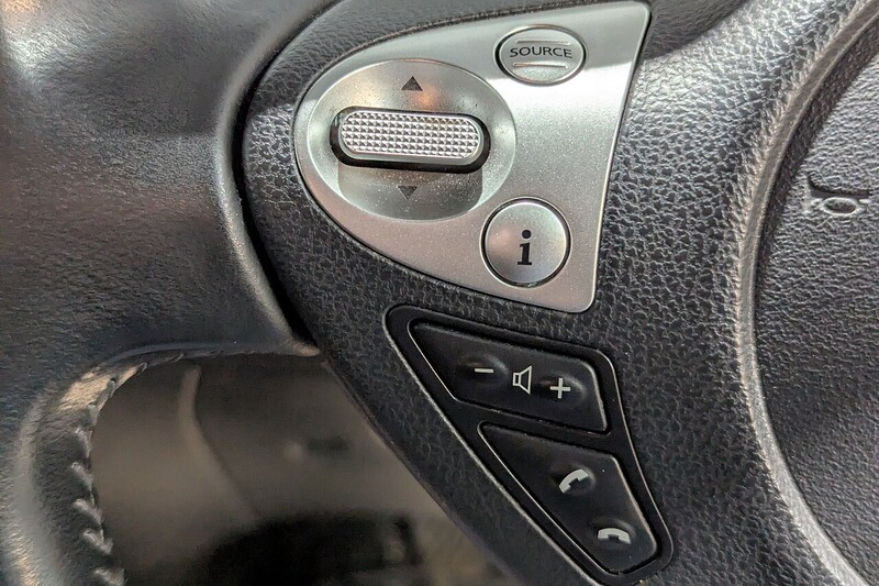 Nissan Juke 1.6 Tekna SUV 5dr Petrol Manual Euro 6 (112 ps) - U307