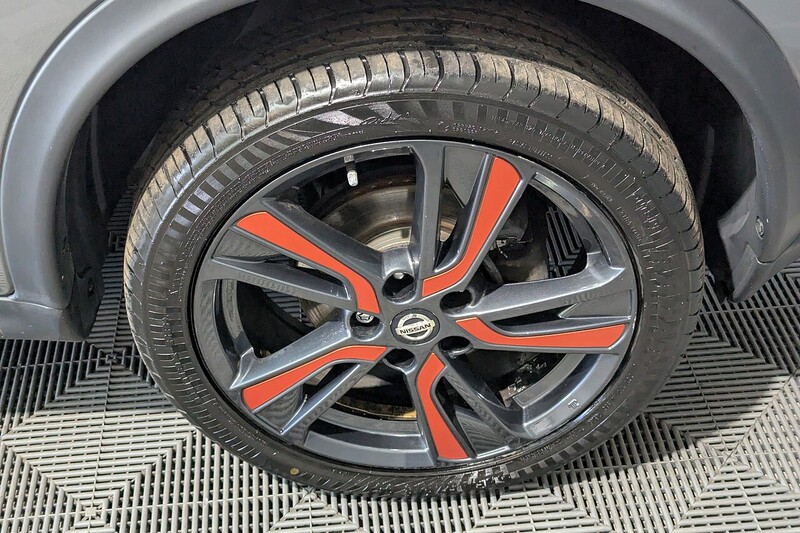 Nissan Juke 1.6 Tekna SUV 5dr Petrol Manual Euro 6 (112 ps) - U307