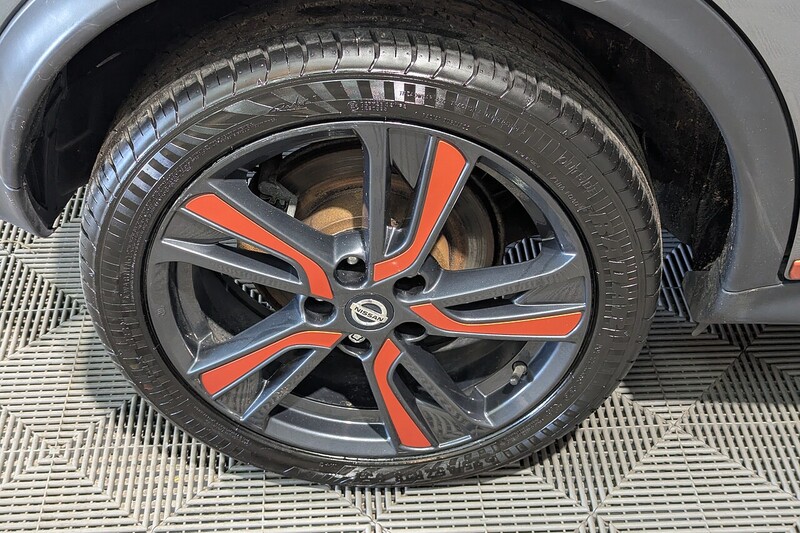 Nissan Juke 1.6 Tekna SUV 5dr Petrol Manual Euro 6 (112 ps) - U307