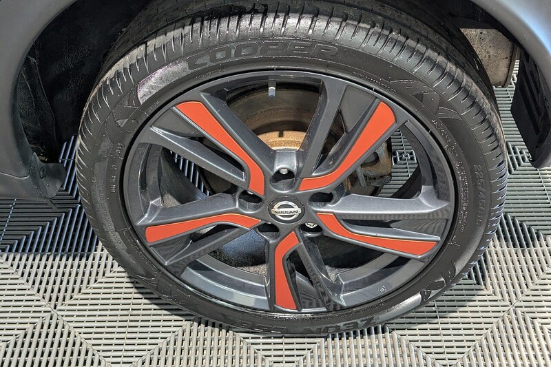 Nissan Juke 1.6 Tekna SUV 5dr Petrol Manual Euro 6 (112 ps) - U307