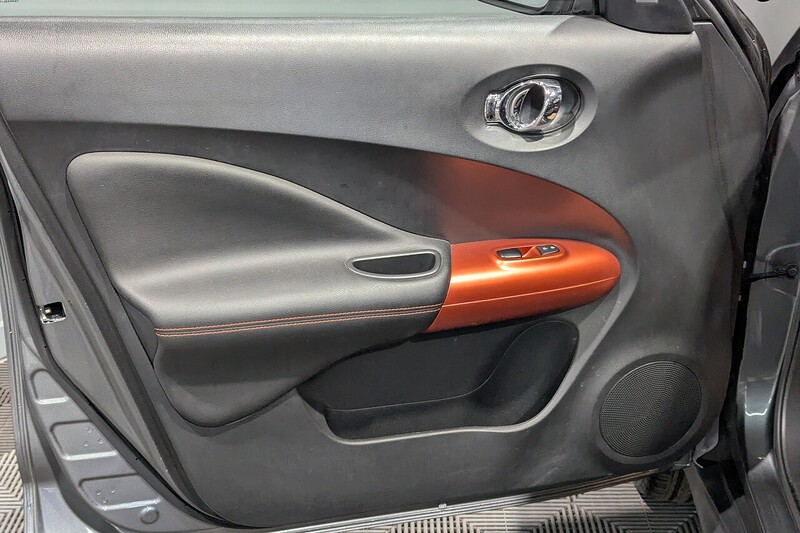 Nissan Juke 1.6 Tekna SUV 5dr Petrol Manual Euro 6 (112 ps) - U307