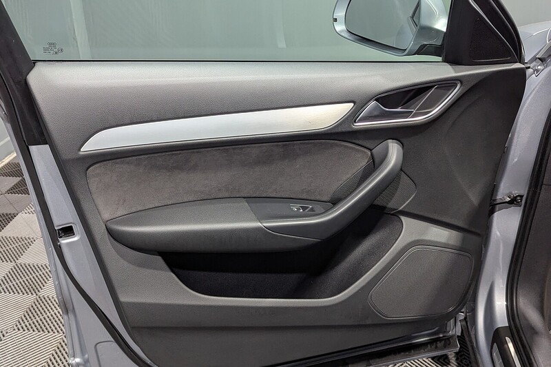 Audi Q3 2.0 TDI S line Plus SUV 5dr Diesel S Tronic quattro Euro 6 (s/s) (184 ps) - U308