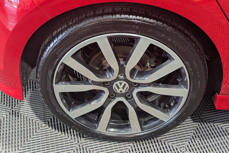 Volkswagen Golf 2.0 TDI BlueMotion Tech R-Line Edition Hatchback 5dr Diesel Manual Euro 6 (s/s) (150 ps) - U314