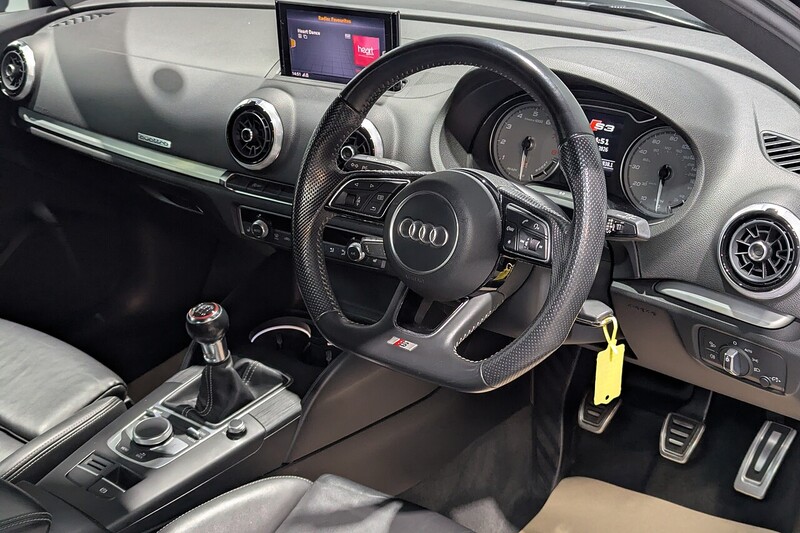 Audi S3 2.0 TFSI Hatchback 3dr Petrol Manual quattro Euro 6 (s/s) (310 ps) - U316