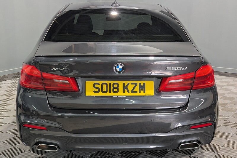 BMW 5 Series 2.0 520d M Sport Saloon 4dr Diesel Auto xDrive Euro 6 (s/s) (190 ps) - U319
