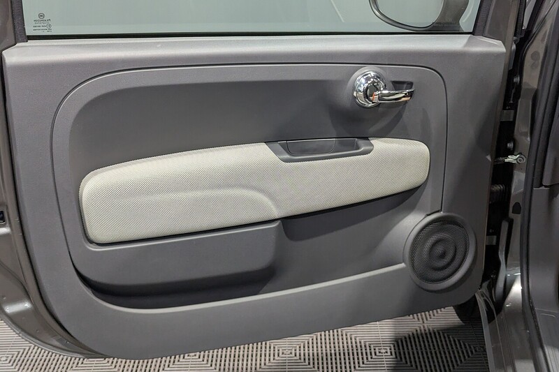 Fiat 500 Lounge Hatchback 1.2 Manual Petrol - U320