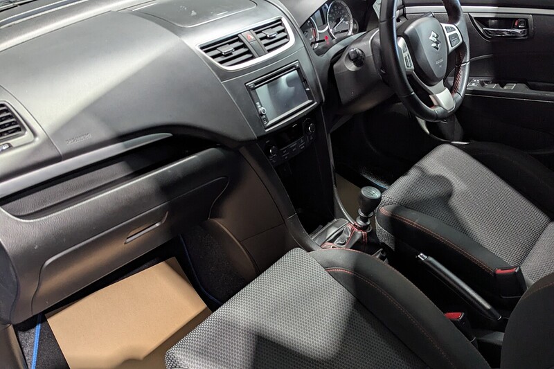 Suzuki Swift 1.6 Sport Hatchback 5dr Petrol Manual Euro 5 (136 ps) - U327