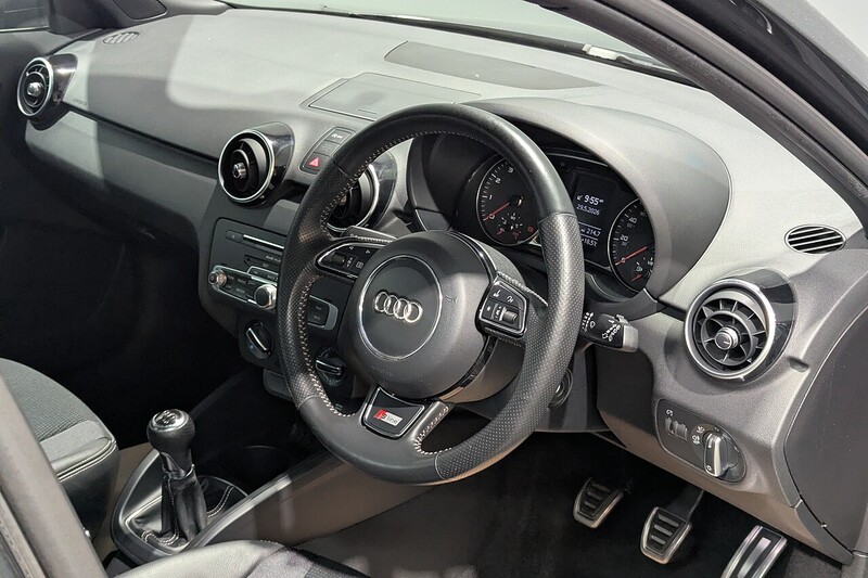 Audi A1 1.4 TFSI S line Sportback 5dr Petrol Manual Euro 6 (s/s) (125 ps) - U334