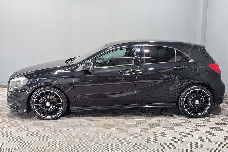Mercedes-Benz A Class 2.1 A200 CDI AMG Night Edition Hatchback 5dr Diesel Manual Euro 6 (s/s) (136 ps) - U341