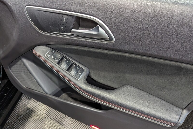 Mercedes-Benz A Class 2.1 A200 CDI AMG Night Edition Hatchback 5dr Diesel Manual Euro 6 (s/s) (136 ps) - U341