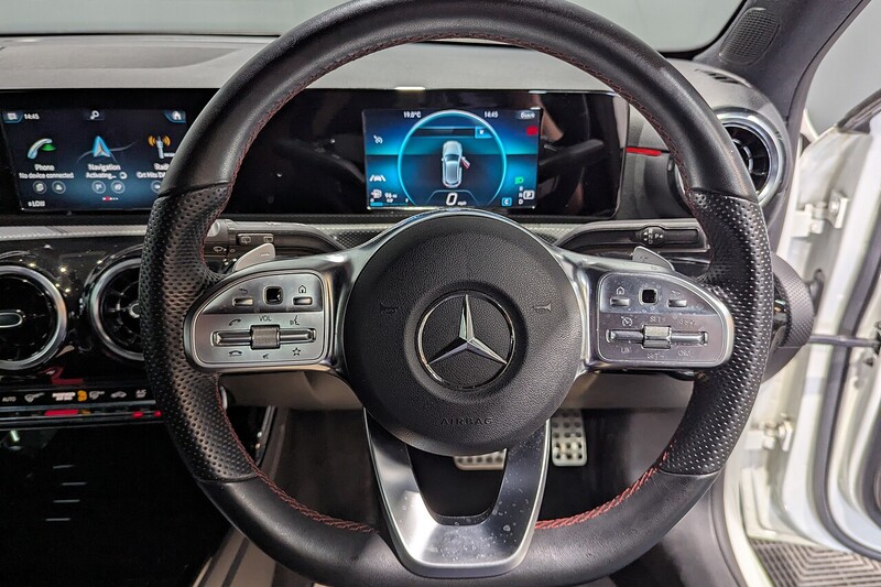 Mercedes-Benz A Class 1.5 A180d AMG Line Hatchback 5dr Diesel 7G-DCT Euro 6 (s/s) (116 ps) - U346