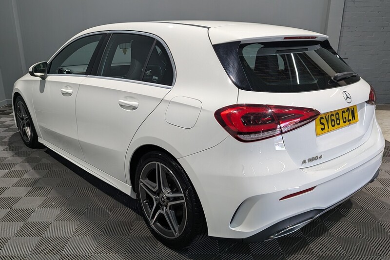 Mercedes-Benz A Class 1.5 A180d AMG Line Hatchback 5dr Diesel 7G-DCT Euro 6 (s/s) (116 ps) - U346