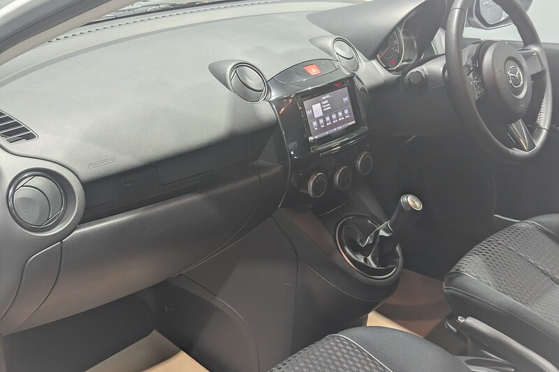 Mazda Mazda2 1.3 Sport Venture Hatchback 5dr Petrol Manual Euro 5 (84 ps) - U366