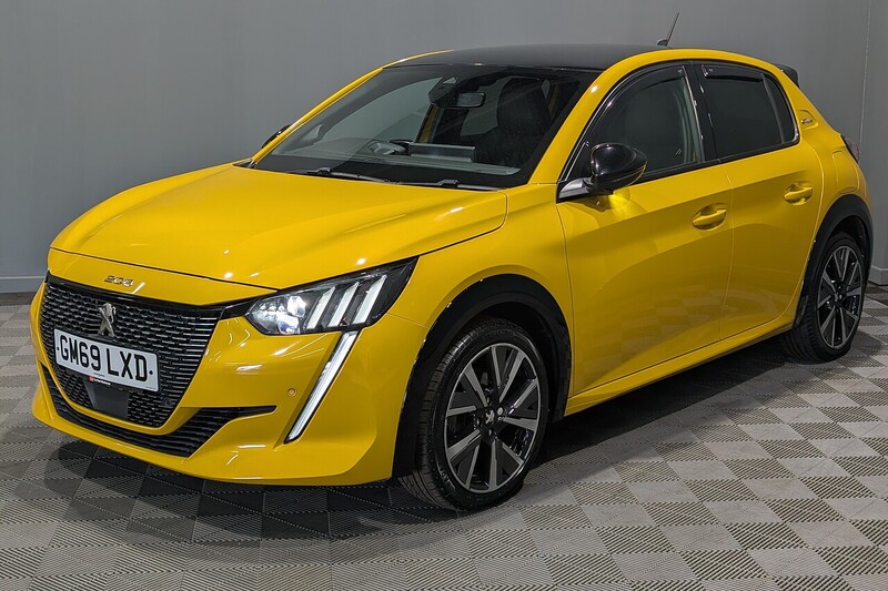 Peugeot 208 1.2 PureTech GT Line Hatchback 5dr Petrol EAT Euro 6 (s/s) (130 ps) - U371