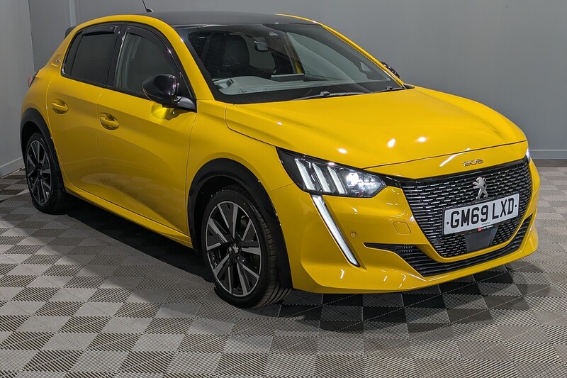 Peugeot 208 1.2 PureTech GT Line Hatchback 5dr Petrol EAT Euro 6 (s/s) (130 ps) - U371