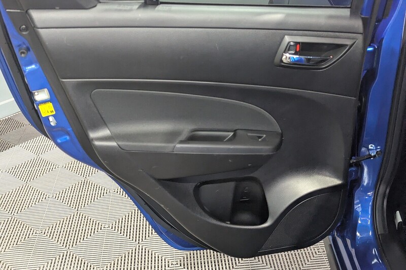 Suzuki Swift 1.2 Dualjet SZ4 Hatchback 5dr Petrol Manual ALLGRIP Euro 6 (s/s) (90 ps) - U373