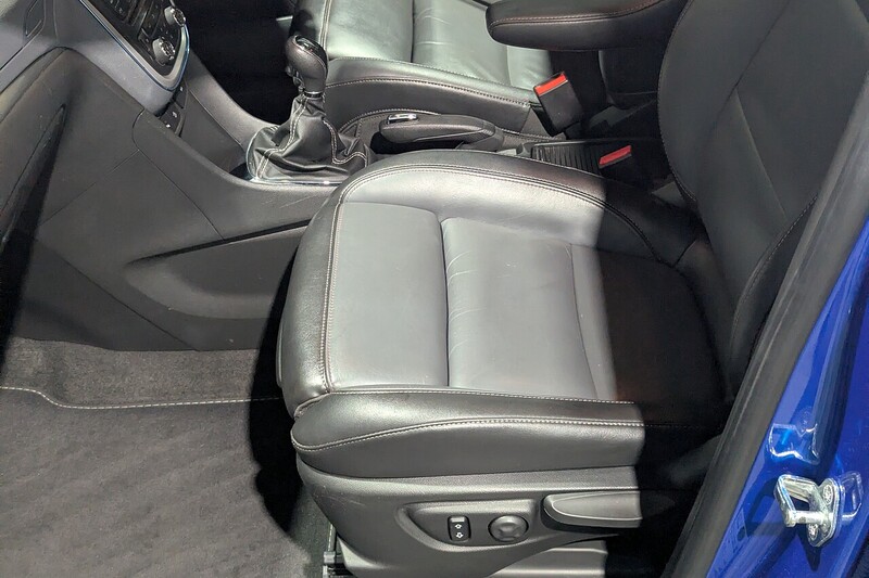 Vauxhall Mokka 1.7 CDTi SE SUV 5dr Diesel Manual 2WD Euro 5 (s/s) (130 ps) - U375