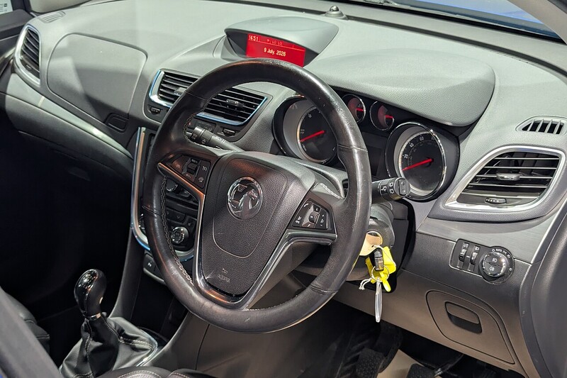 Vauxhall Mokka 1.7 CDTi SE SUV 5dr Diesel Manual 2WD Euro 5 (s/s) (130 ps) - U375