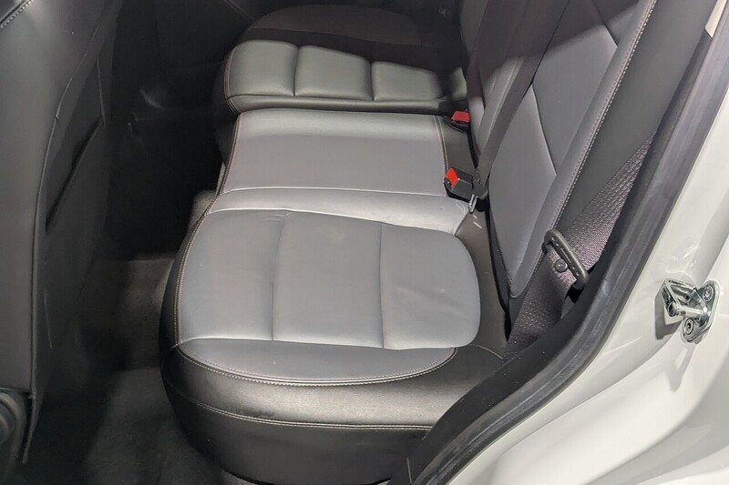 Vauxhall Mokka 1.6i SE SUV 5dr Petrol Manual 2WD Euro 6 (s/s) (115 ps) - U382