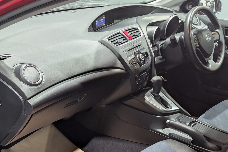 Honda Civic 1.8 i-VTEC S Hatchback 5dr Petrol Auto Euro 5 (142 ps) - U388