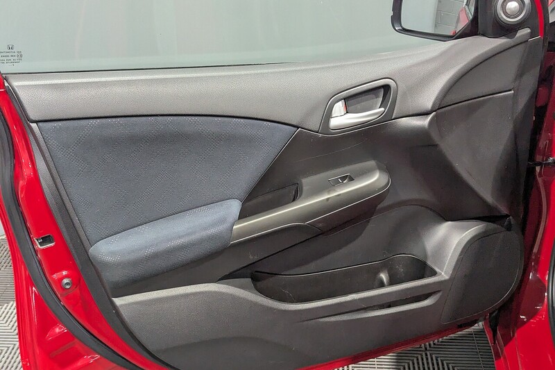 Honda Civic 1.8 i-VTEC S Hatchback 5dr Petrol Auto Euro 5 (142 ps) - U388