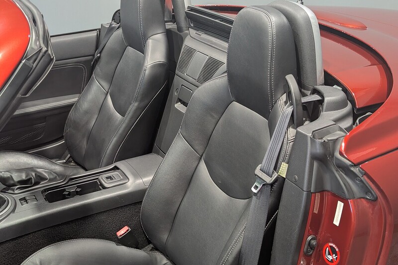 Mazda MX-5 2.0i Sport Tech Roadster 2dr Petrol Manual Euro 5 (160 ps) - U391