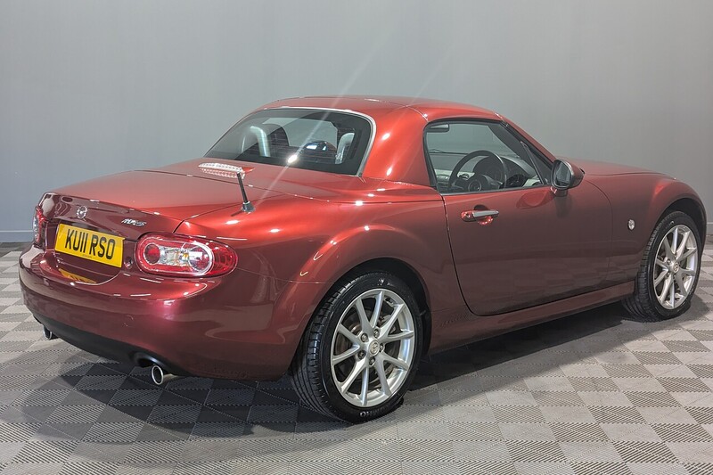 Mazda MX-5 2.0i Sport Tech Roadster 2dr Petrol Manual Euro 5 (160 ps) - U391