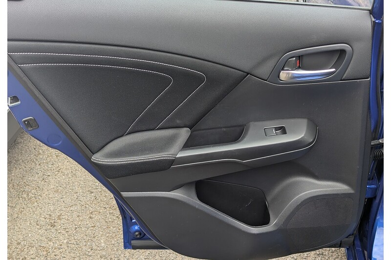 Honda Civic 1.4 i-VTEC SE Plus (Navi) Hatchback 5dr Petrol Manual Euro 6 (s/s) (100 ps) - U393