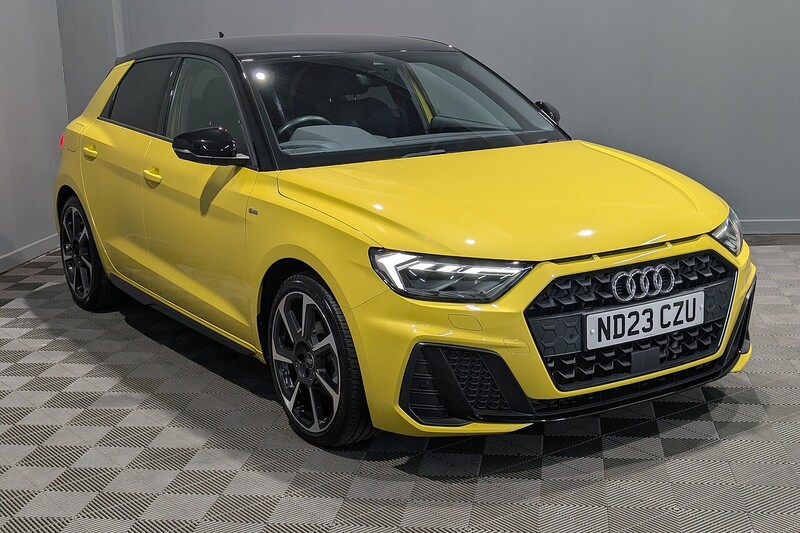 Audi A1 1.0 TFSI 30 Black Edition Sportback 5dr Petrol Manual Euro 6 (s/s) (110 ps) - U402