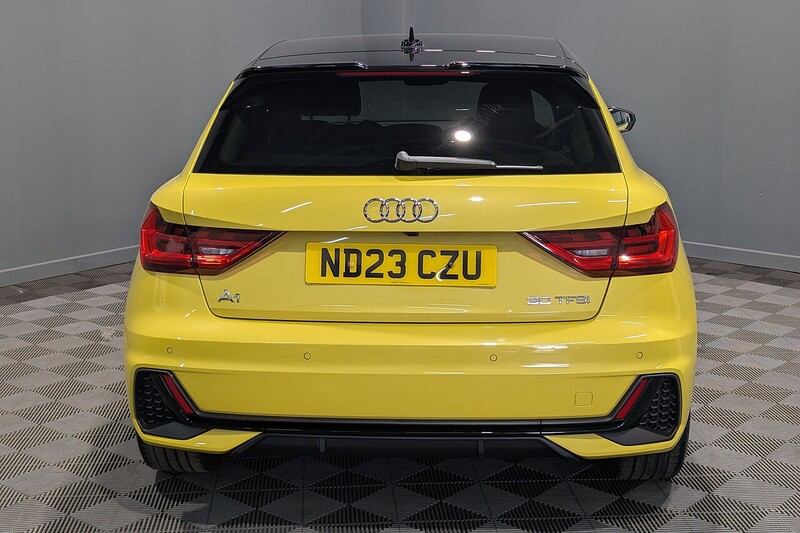 Audi A1 1.0 TFSI 30 Black Edition Sportback 5dr Petrol Manual Euro 6 (s/s) (110 ps) - U402