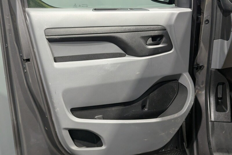 Toyota ProAce 2.0D Active Long Panel Van 6dr Diesel Manual LWB Euro 6 (s/s) (120 ps) - U404