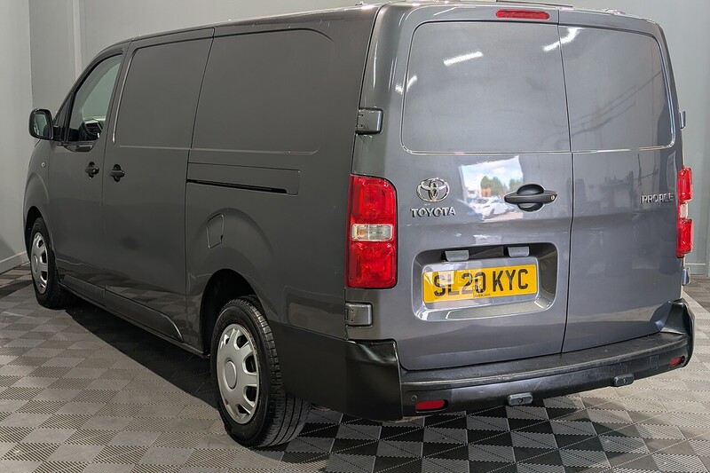 Toyota ProAce 2.0D Active Long Panel Van 6dr Diesel Manual LWB Euro 6 (s/s) (120 ps) - U404