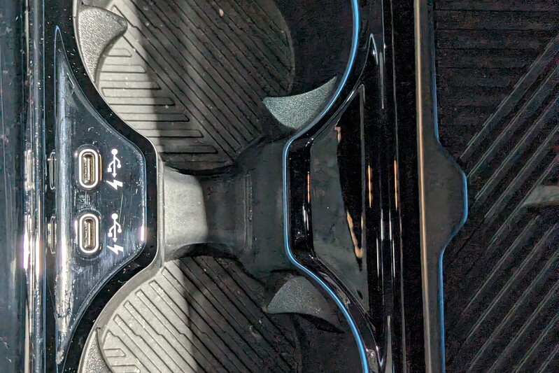 BMW M5 4.4 22.1kWh Saloon 4dr Petrol Plug-in Hybrid Steptronic xDrive Euro 6 (s/s) (727 ps) - U406