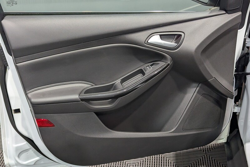 Ford Focus 1.5 TDCi Titanium X Hatchback 5dr Diesel Manual Euro 6 (s/s) (120 ps) - U415