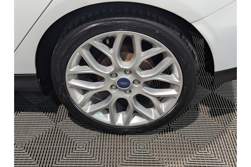 Ford Focus 1.5 TDCi Titanium X Hatchback 5dr Diesel Manual Euro 6 (s/s) (120 ps) - U415