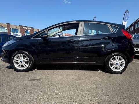 Ford Fiesta 1.0T EcoBoost Zetec Hatchback 5dr Petrol Manual Euro 6 (s/s) (100 ps) - U104
