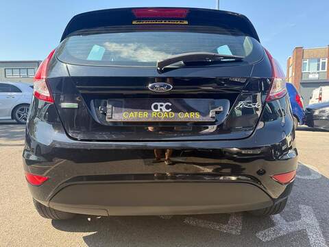 Ford Fiesta 1.0T EcoBoost Zetec Hatchback 5dr Petrol Manual Euro 6 (s/s) (100 ps) - U104