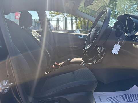 Ford Fiesta 1.0T EcoBoost Zetec Hatchback 5dr Petrol Manual Euro 6 (s/s) (100 ps) - U104