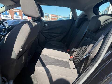 Ford Fiesta 1.0T EcoBoost Zetec Hatchback 5dr Petrol Manual Euro 6 (s/s) (100 ps) - U104