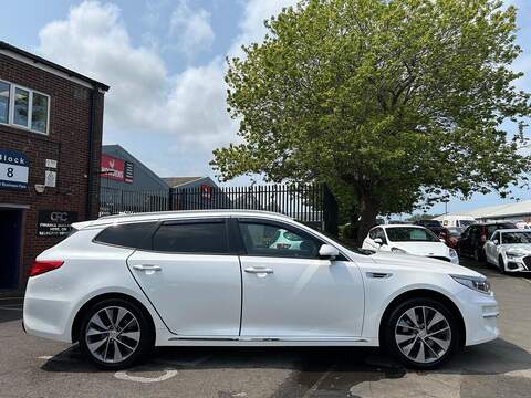 Kia Optima 1.7 CRDi 3 Sportswagon 5dr Diesel Manual Euro 6 (s/s) (139 bhp) - U106