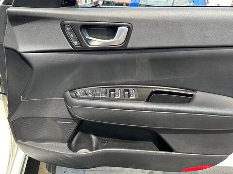 Kia Optima 1.7 CRDi 3 Sportswagon 5dr Diesel Manual Euro 6 (s/s) (139 bhp) - U106