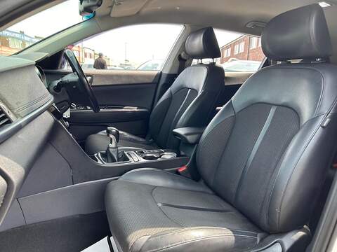 Kia Optima 1.7 CRDi 3 Sportswagon 5dr Diesel Manual Euro 6 (s/s) (139 bhp) - U106