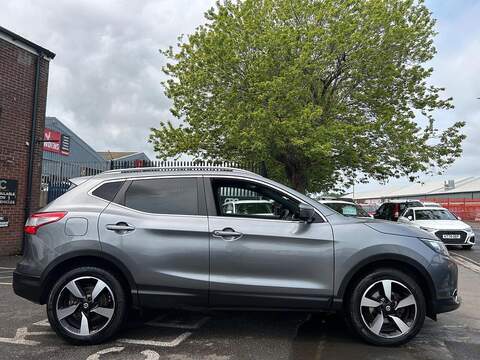 Nissan Qashqai 1.5 dCi N-Vision SUV 5dr Diesel Manual 2WD Euro 6 (s/s) (110 ps) - U107