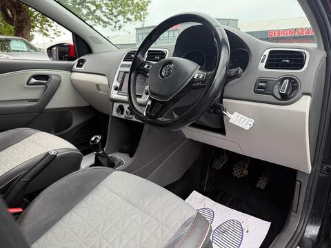 Volkswagen Polo Polo beats Hatchback 0 Manual Petrol - U110