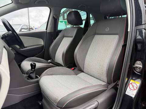 Volkswagen Polo Polo beats Hatchback 0 Manual Petrol - U110