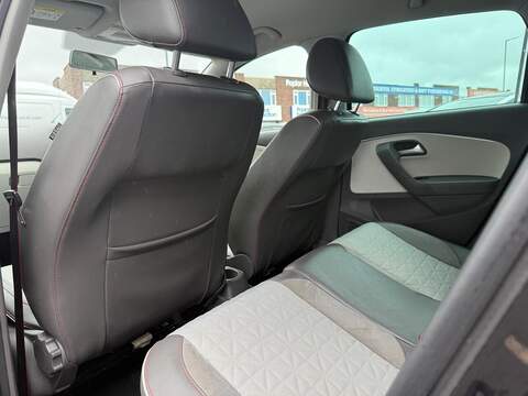 Volkswagen Polo Polo beats Hatchback 0 Manual Petrol - U110