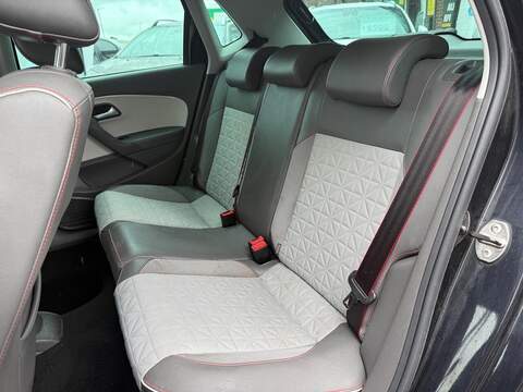 Volkswagen Polo Polo beats Hatchback 0 Manual Petrol - U110