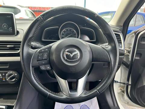 Mazda Mazda3 2.2 SKYACTIV-D SE Hatchback 5dr Diesel Manual Euro 6 (s/s) (150 ps) - U111